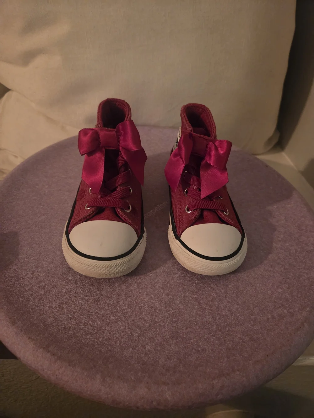 Converse Kids High-Top Sneakers in Red Dots with Satin Bows